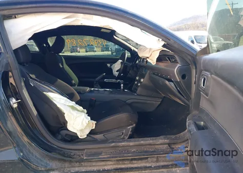 2021 Ford Mustang Gt Fastback z USA, uszkodzony, nr VIN 1FA6P8CF1M5105598